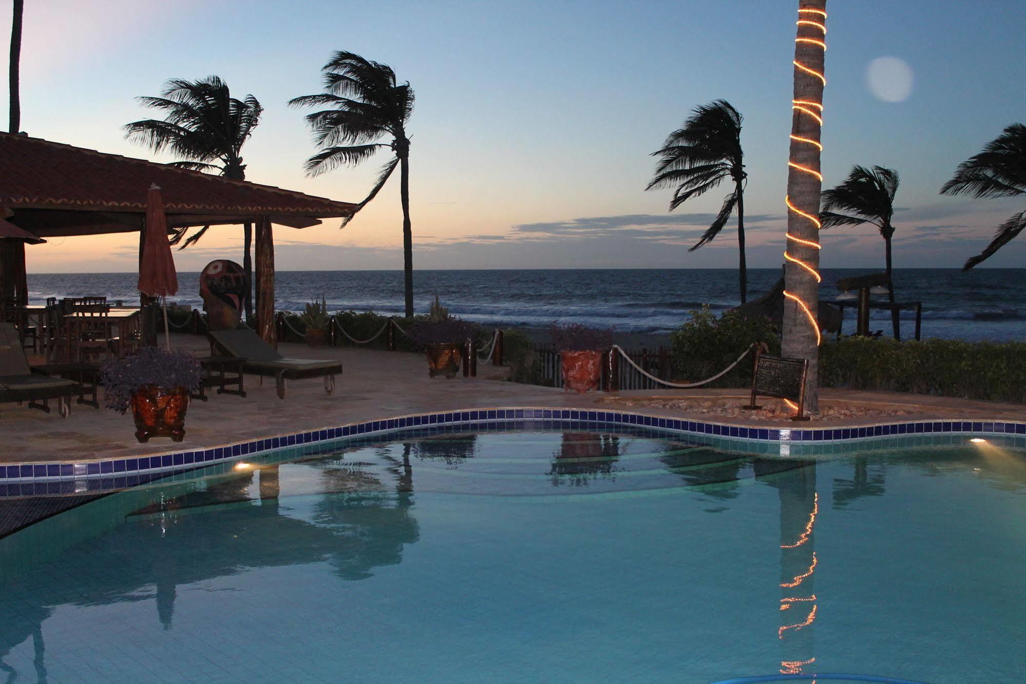 Hotel Rede Beach Trairi Bagian luar foto